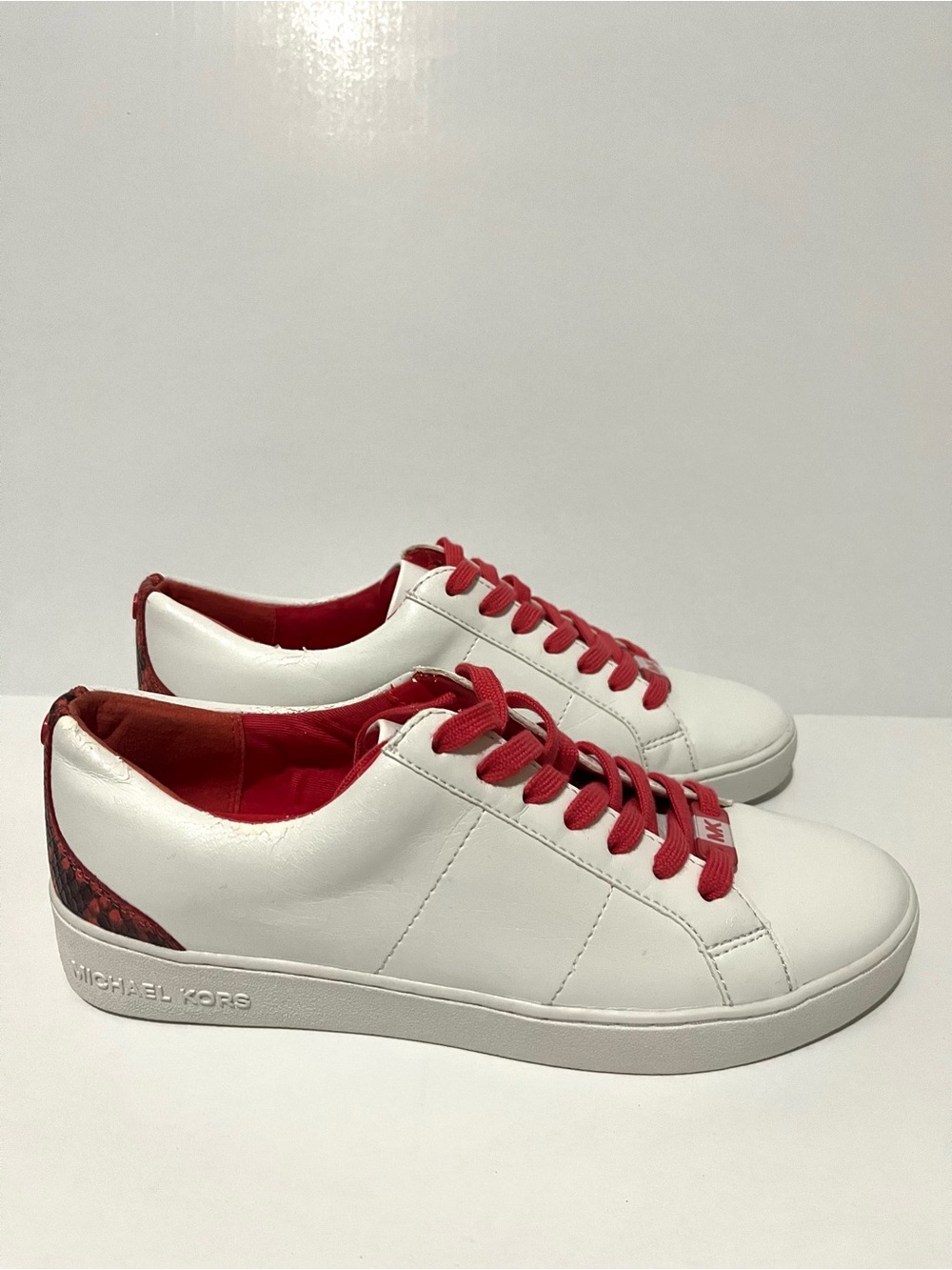 Michael Kors White Leather Sneakers with Red Accents - Picture 4 of 7